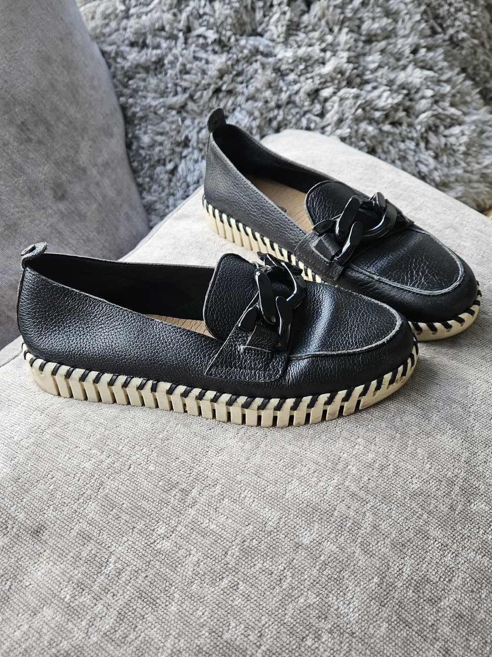 ILSE JACOBSEN Tulip 3874 Black Leather Loafer – Size 7
